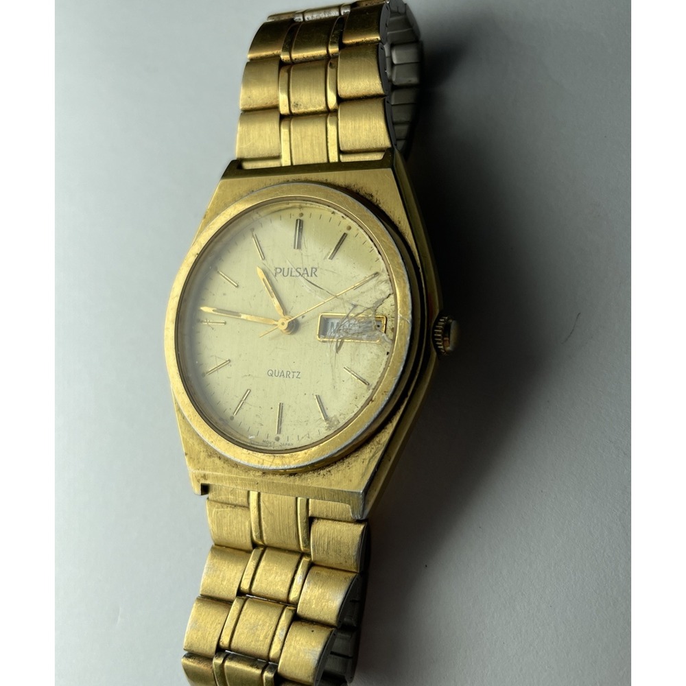 Cracked Crystal Vintage Pulsar Men Y143-X003 Gold Tone Quartz Analog Watch - Picture 2 of 7